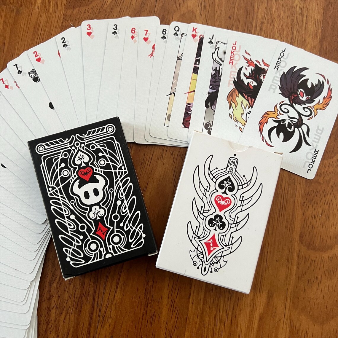 Hollow Knight Standard Poker C - Board Games 评论和价格