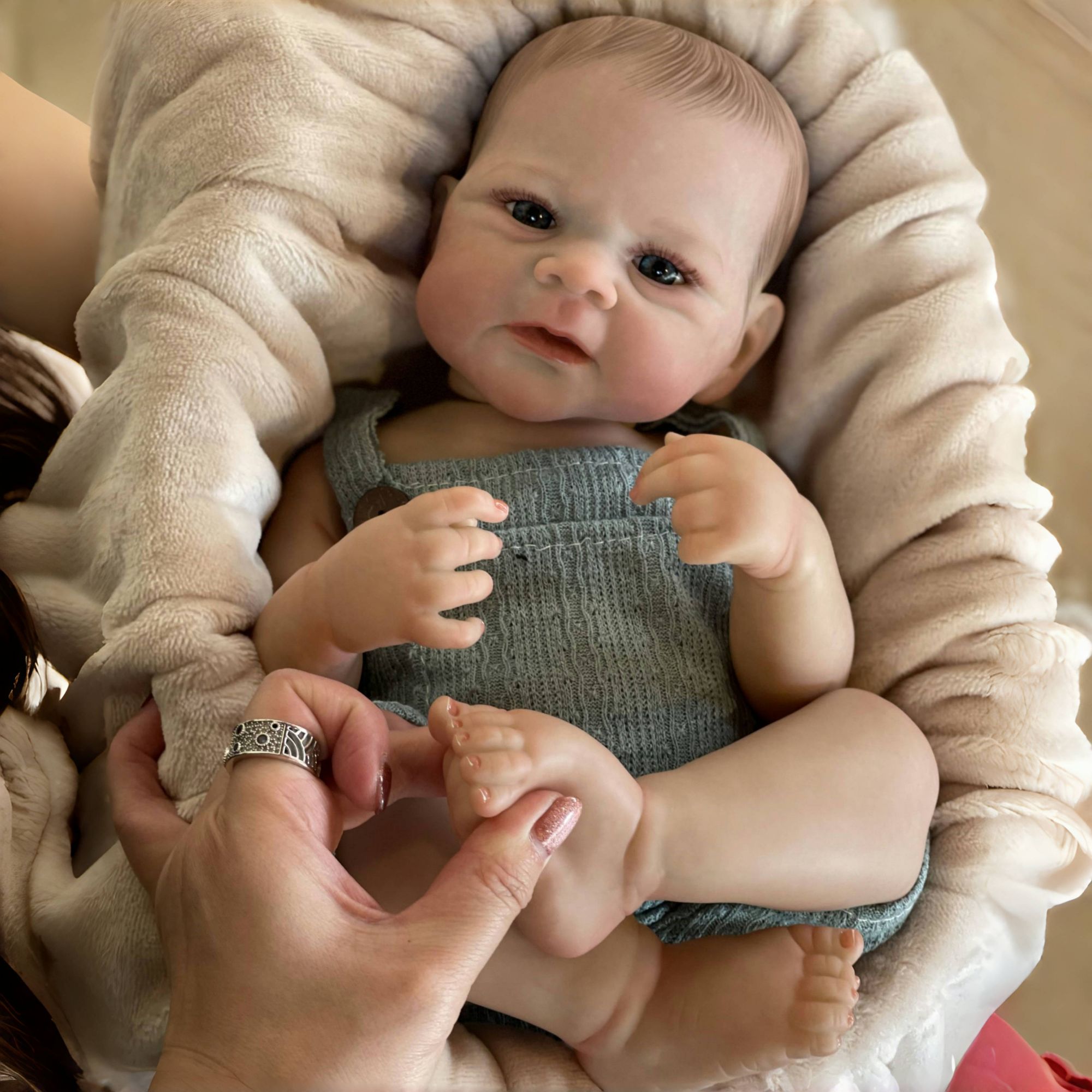 OtardDolls 19Inch Elijah Boy F - Reborn Baby Doll Silicone Realistic 评论和价格